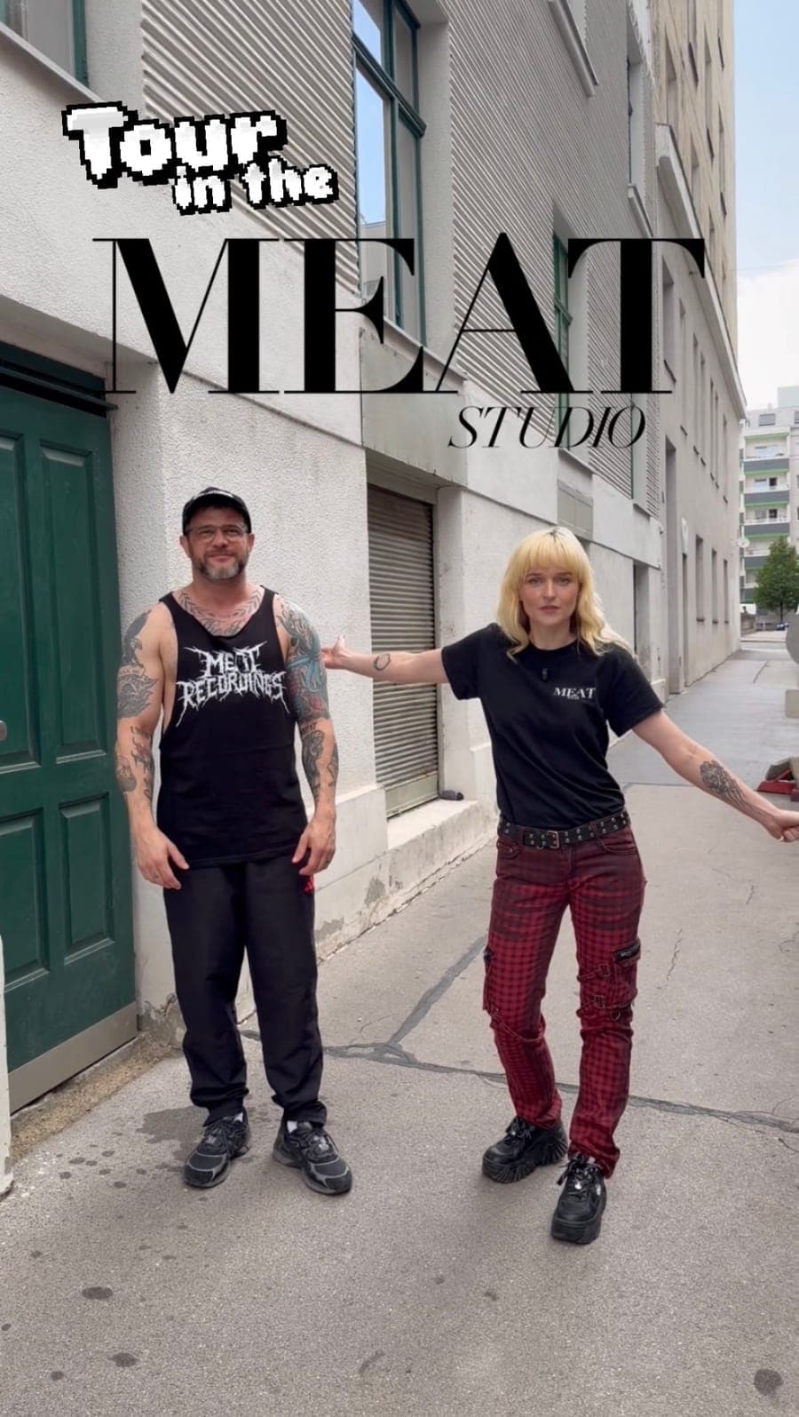 Preview image of the studio tour: two people standing in front of the studio entrance, with the title “Tour in the MEAT Studio” above them.